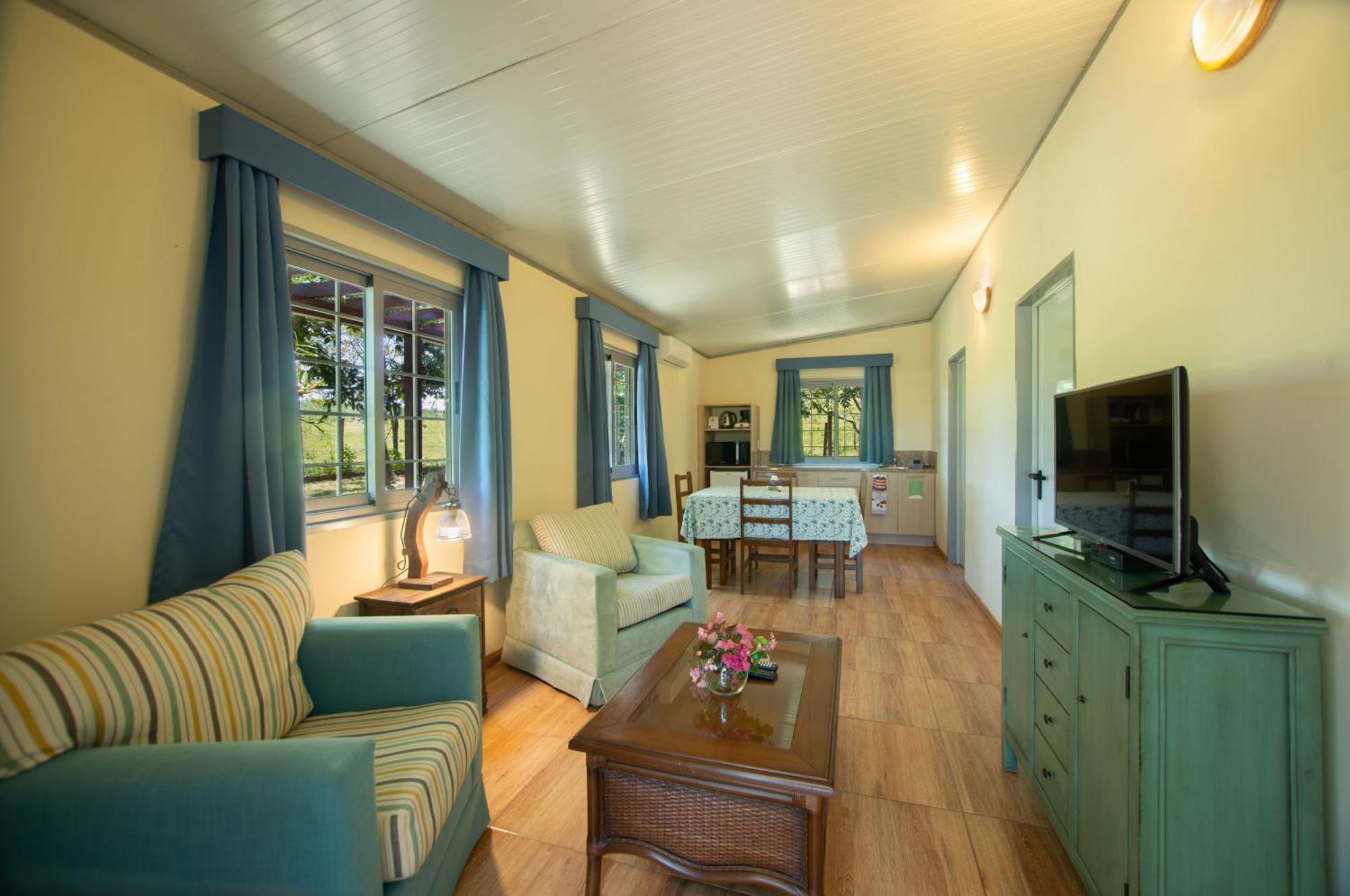 Independencia Vista Alegre Natural Resort - Bungalows מראה חיצוני תמונה
